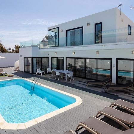 Villa Luxury Azul Private Pool And Bbq Corralejo By Holidays Home Bagian luar foto