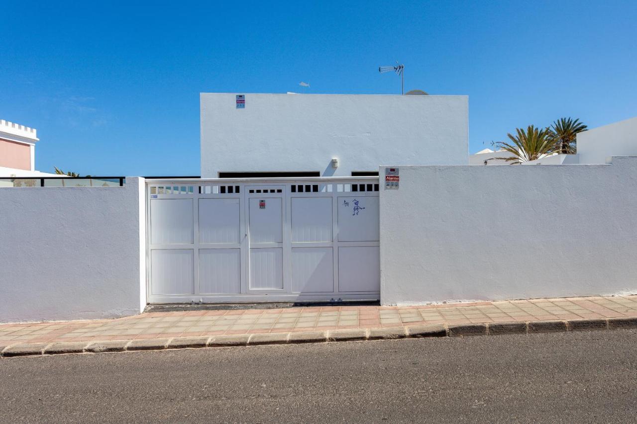 Villa Luxury Azul Private Pool And Bbq Corralejo By Holidays Home Bagian luar foto